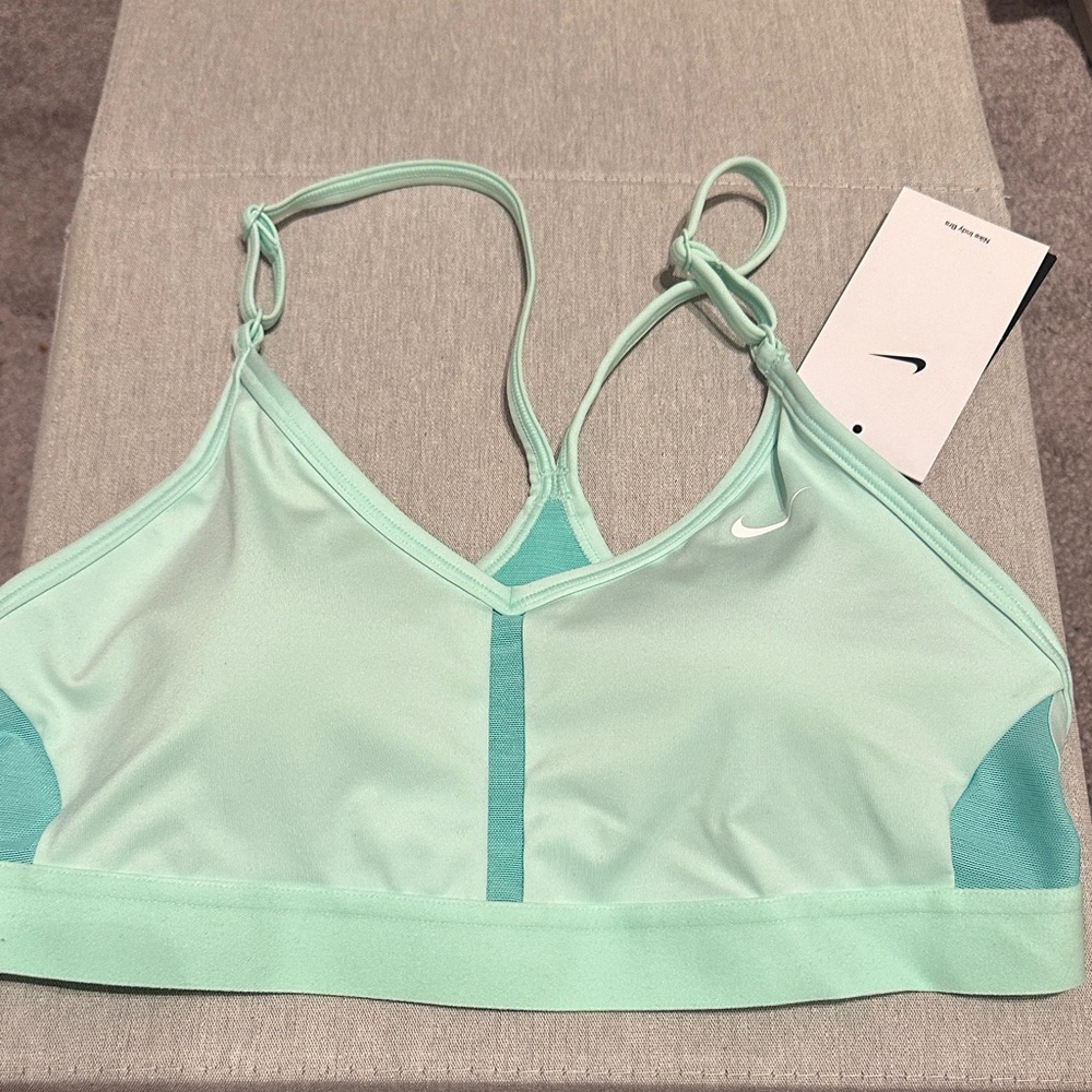 Nike Women's Mint Sports Bra